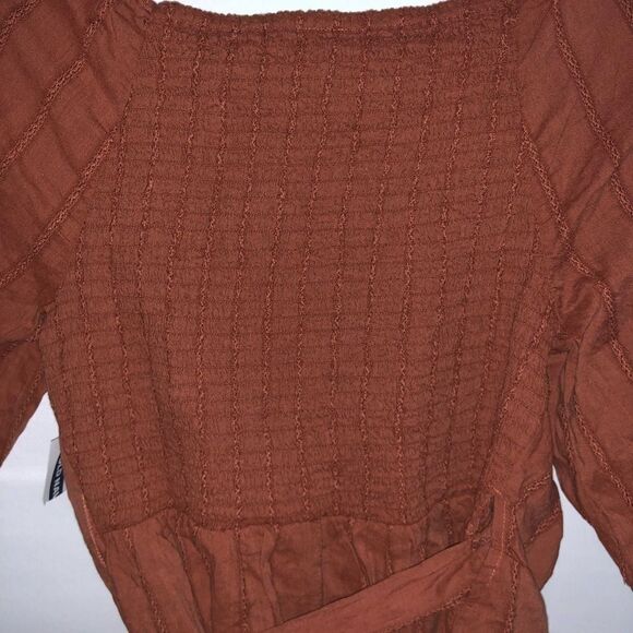 Women's NWT Old Navy Burnt Orange Wrap Top - Picture 8 of 9